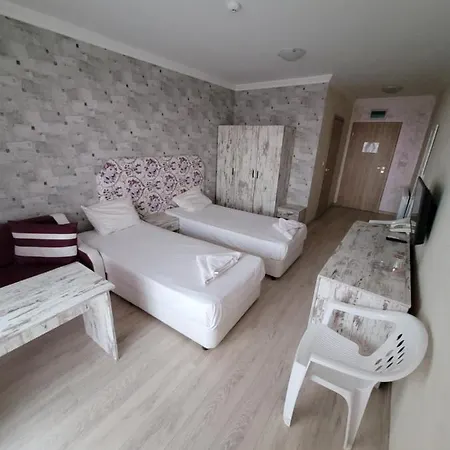 Hotel семеен прованс Acheloj